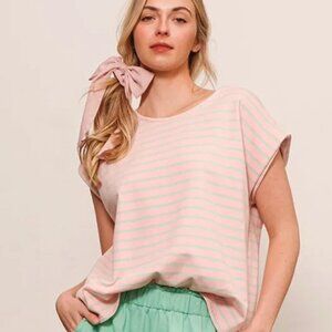 ✨NWT Lime 'N' Chili Striped Muscle Sleeve Top‎